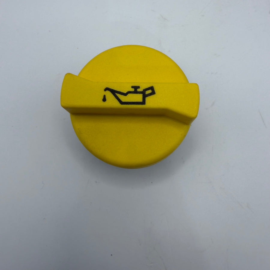 Cap, Oil Fill – Deutz (#04281390)