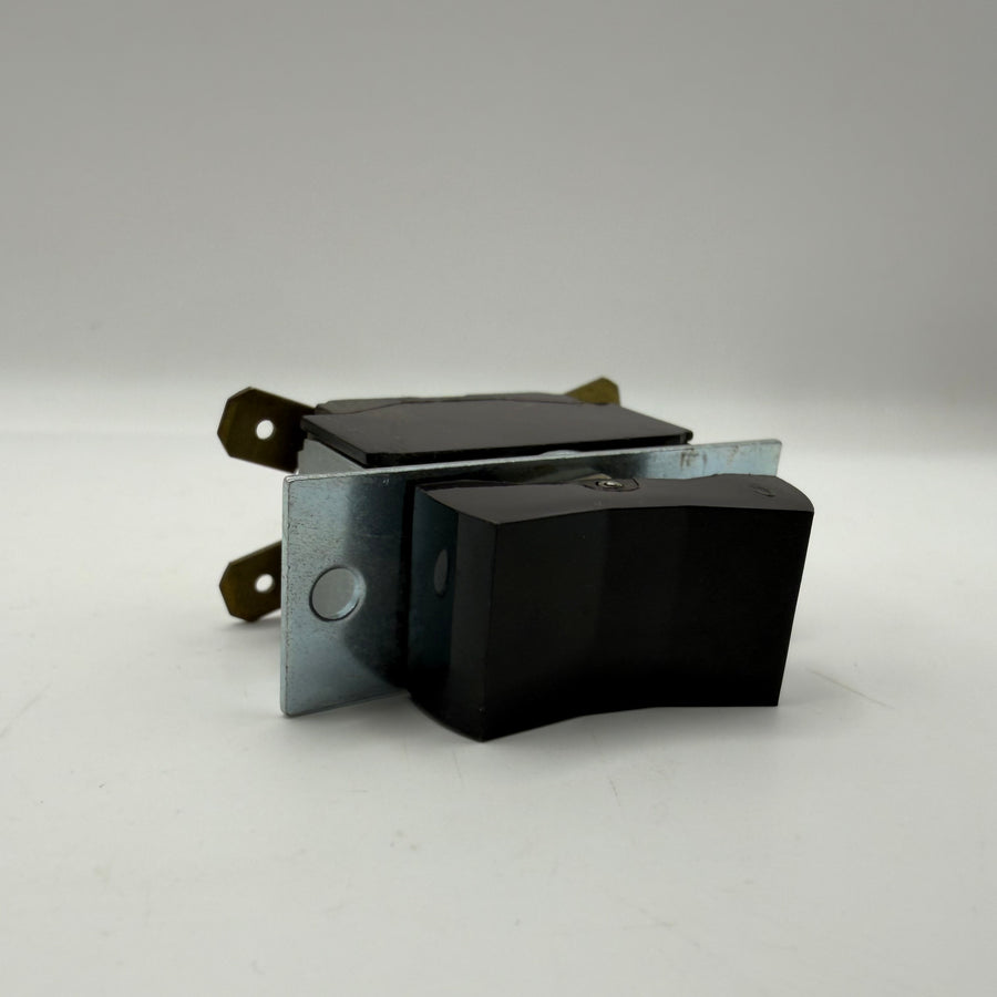 Rocker Switch, 6 Prong (#ULTIGL51)