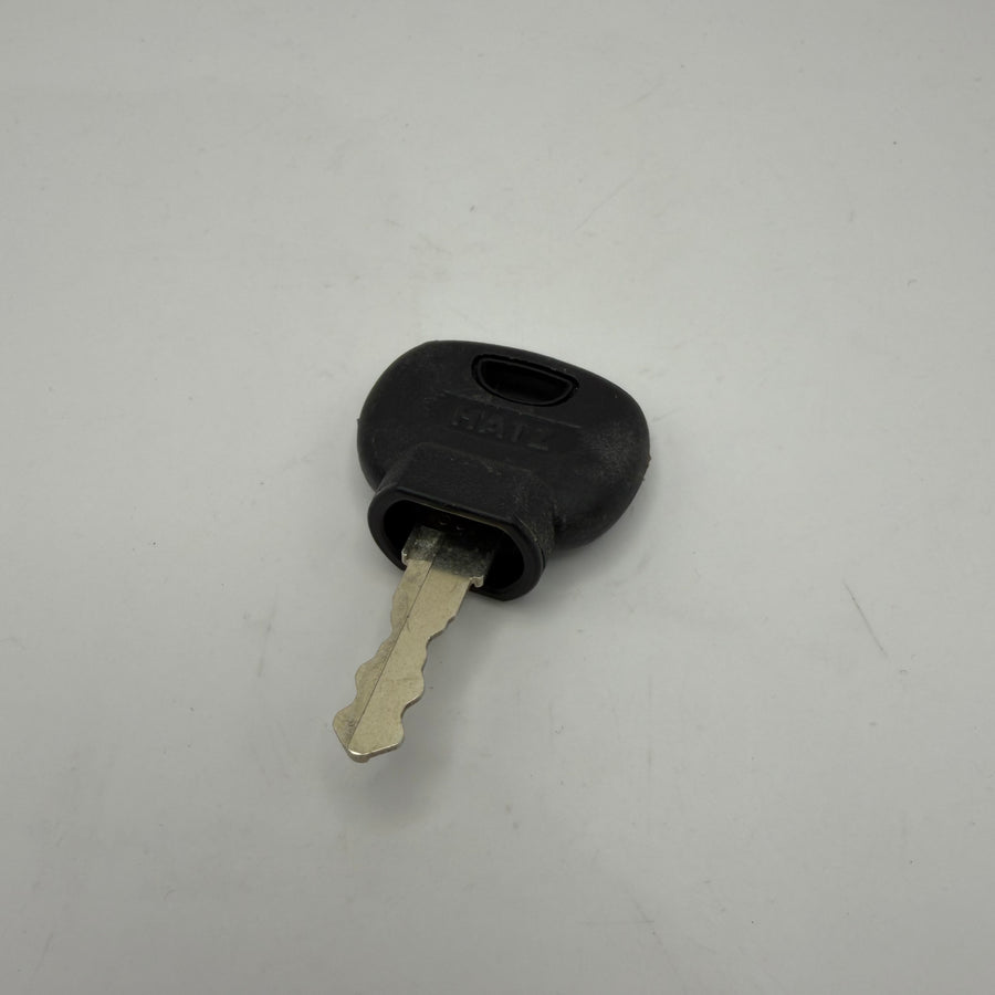 Key, New Style Hatz 2M41Z (#50600800)