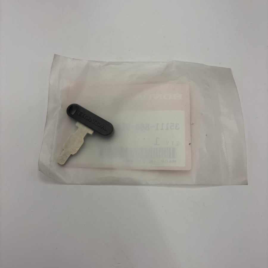 Key, Old Style – Fits Honda GX610 GX620 (#35111-880-013)